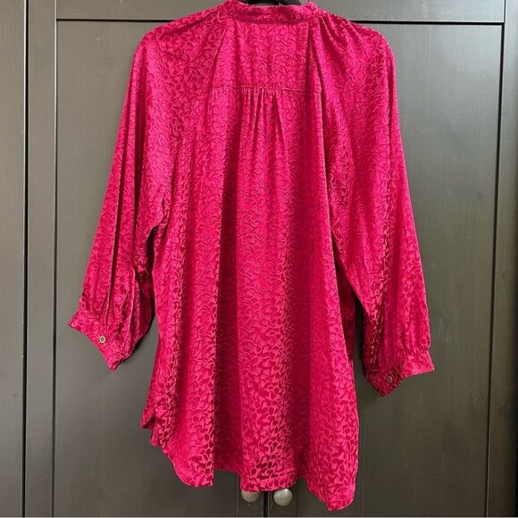 Anthropologie Burgundy Burnout Floral Velvet Buttondown Shirt Size XL NWT - Picture 7 of 12